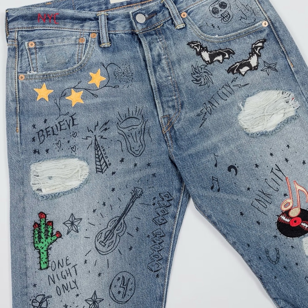 NWT 501 LEVI'S ORIGINAL FIT SCRIBBLE JEANS - Picture 5 of 6